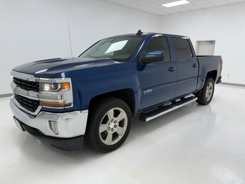 Used 2016 Chevrolet Silverado 1500 LT w/ Texas Edition image 5