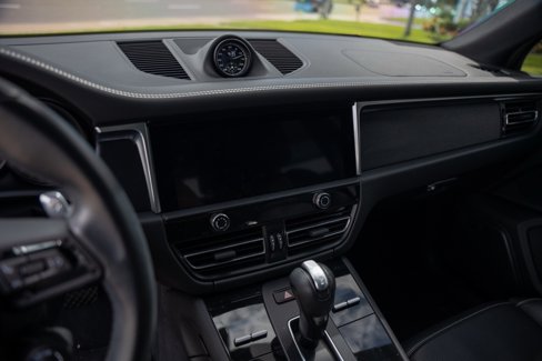 Used 2023 Porsche Macan GTS image 14