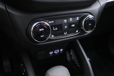 Used 2021 Chevrolet TrailBlazer LT w/ Convenience Package image 6