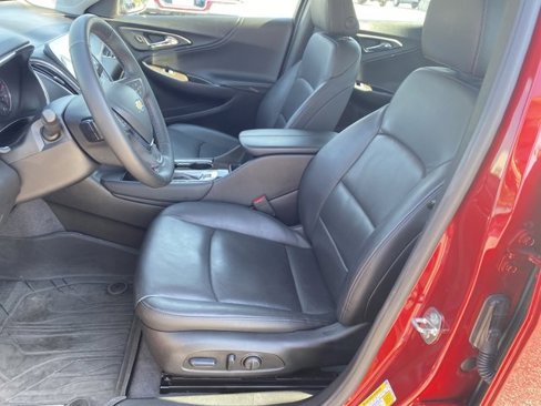 Used 2023 Chevrolet Malibu LT image 9