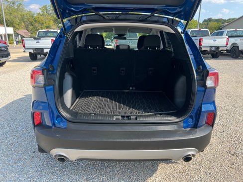 Used 2022 Ford Escape S image 17