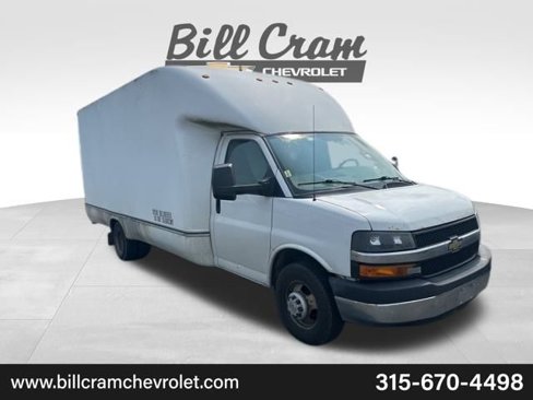 Used 2016 Chevrolet Express 3500 Extended image 1