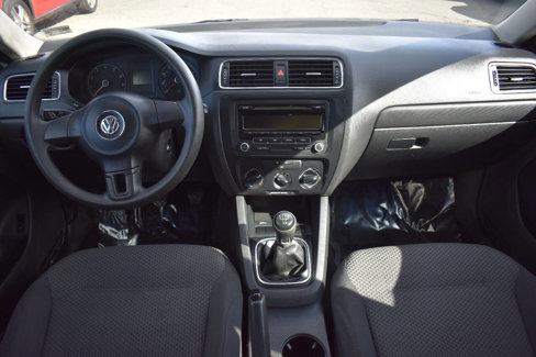 Used 2013 Volkswagen Jetta S image 43