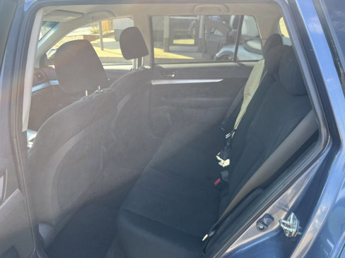 Used 2014 Subaru Outback 2.5i Premium image 8