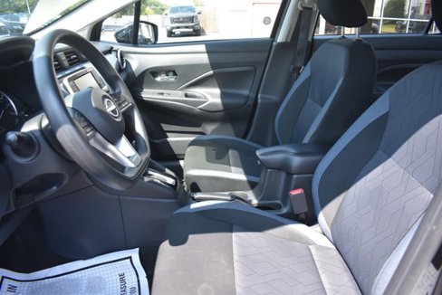 Used 2024 Nissan Versa SV image 14