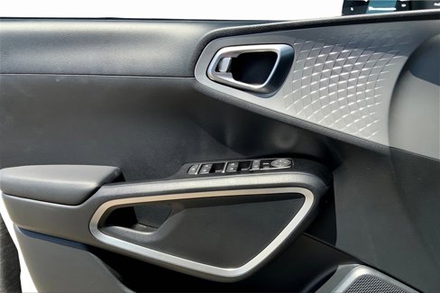 Used 2024 Kia Soul S image 19