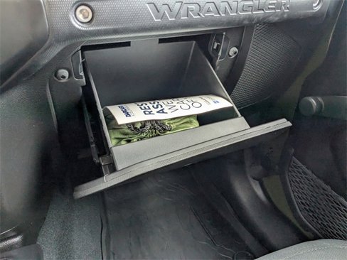 Used 2022 Jeep Wrangler Willys image 23