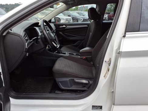 Used 2022 Volkswagen Jetta S image 10