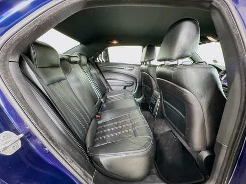 Used 2016 Chrysler 300 S image 32