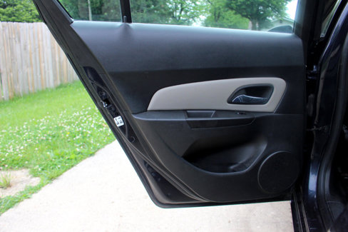 Used 2015 Chevrolet Cruze LS image 26