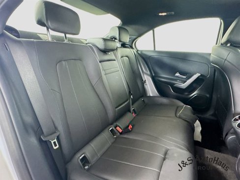 Used 2020 Mercedes-Benz A 220 4MATIC image 33