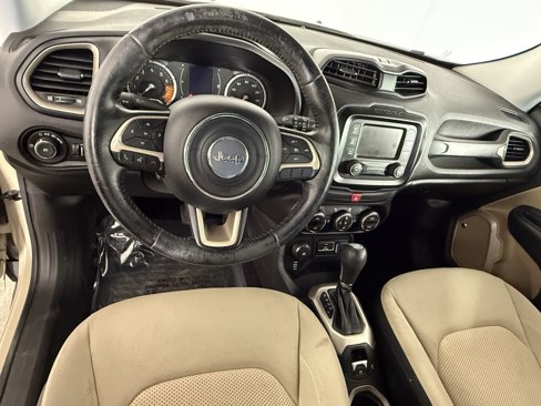 Used 2016 Jeep Renegade 75th Anniversary image 17