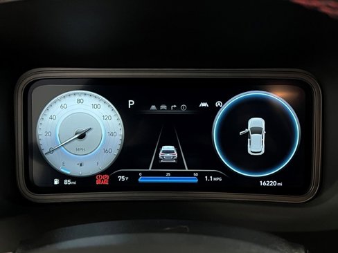 Used 2022 Hyundai Kona N Line w/ Tech Package image 24
