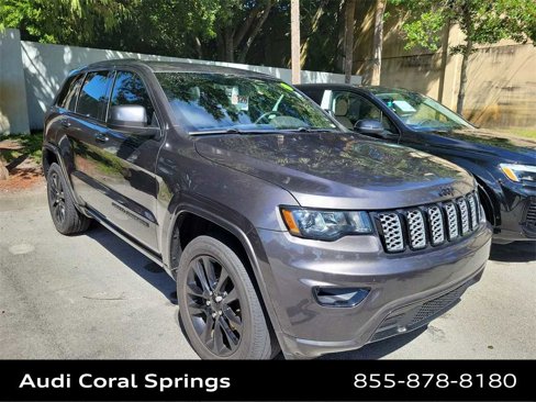 Used 2020 Jeep Grand Cherokee Altitude image 10