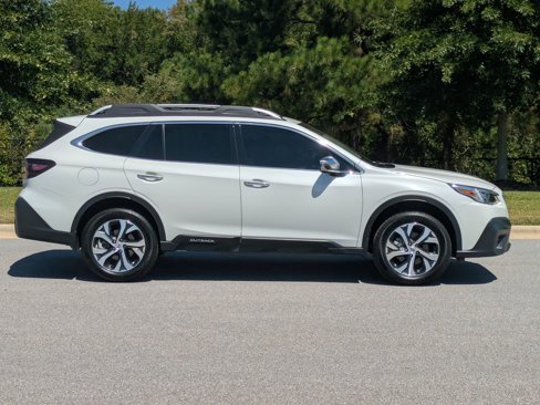 Used 2022 Subaru Outback Touring w/ Popular Package #2 image 4