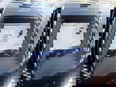Used 2020 Ford Edge SEL image 34