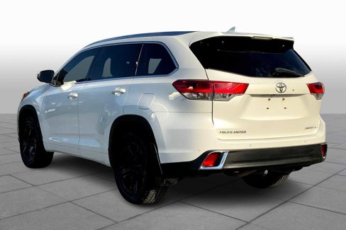 Used 2018 Toyota Highlander Limited image 11