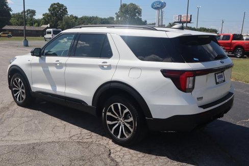 New 2025 Ford Explorer ST-Line image 20