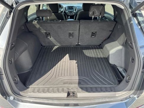 Used 2019 Chevrolet Equinox LT image 18
