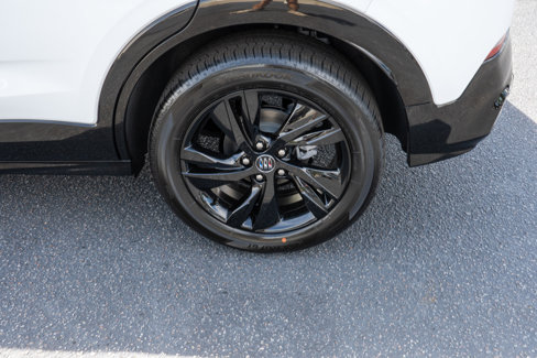 New 2026 Buick Encore GX Sport Touring image 9
