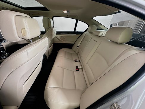 Used 2013 BMW 535i xDrive Sedan image 28