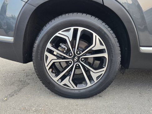 Used 2020 Hyundai Santa Fe SEL image 17