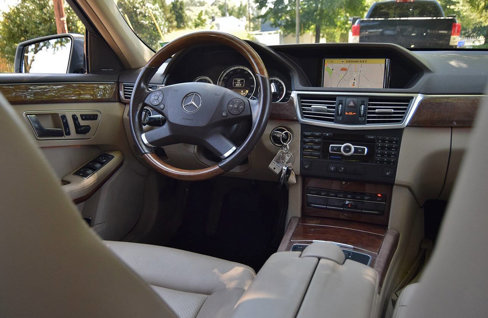 Used 2012 Mercedes-Benz E 350 4MATIC Sedan image 29