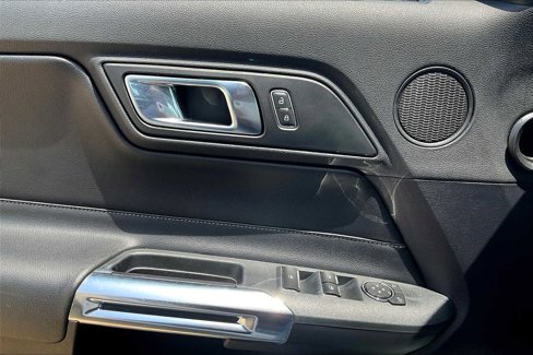 Used 2019 Ford Mustang Premium image 33