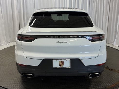 Certified 2022 Porsche Cayenne Coupe image 26