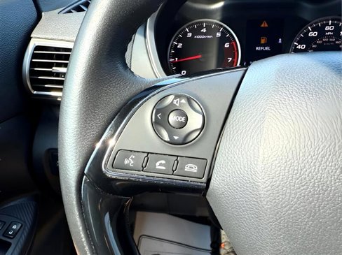 Used 2020 Mitsubishi Eclipse Cross SE image 17
