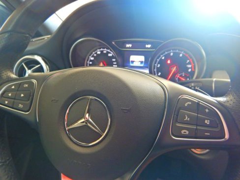 Used 2020 Mercedes-Benz GLA 250 4MATIC image 19