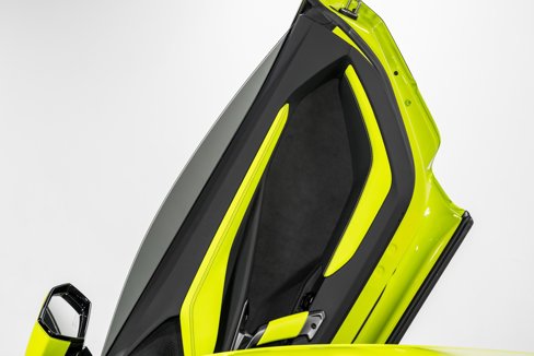Used 2024 Lamborghini Revuelto image 40