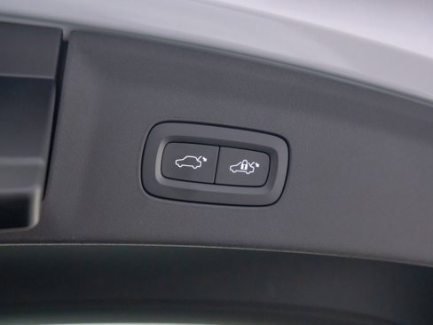 Used 2022 Polestar Polestar 2 w/ Pilot Package image 28