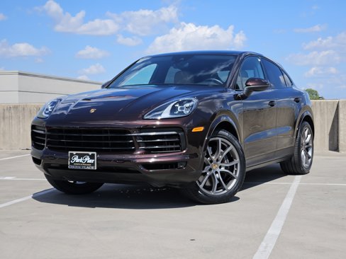 Certified 2021 Porsche Cayenne Coupe image 1