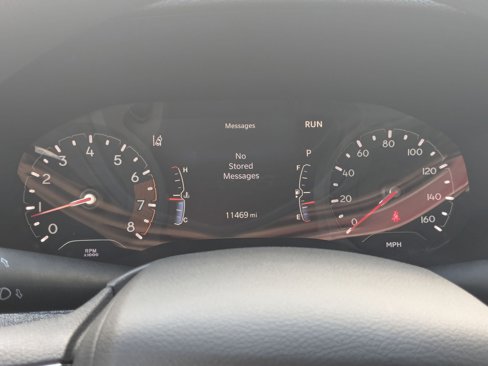 Used 2024 Jeep Compass Sport image 18