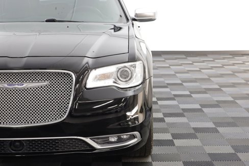 Used 2018 Chrysler 300 C w/ Sun, Sound & Nav Package image 31