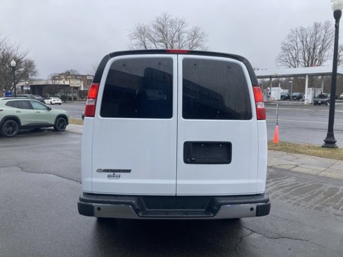 Used 2021 Chevrolet Express 3500 LT w/ LT Preferred Equipment Group image 6