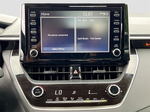 Used 2020 Toyota Corolla LE image 12