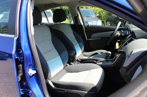 Used 2012 Chevrolet Cruze LS w/ Connectivity Package image 29
