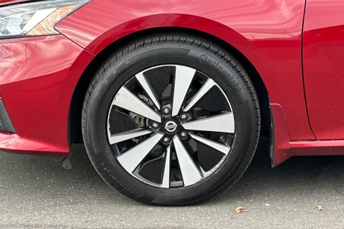 Certified 2021 Nissan Altima 2.5 SV w/ SV Premium Package image 25