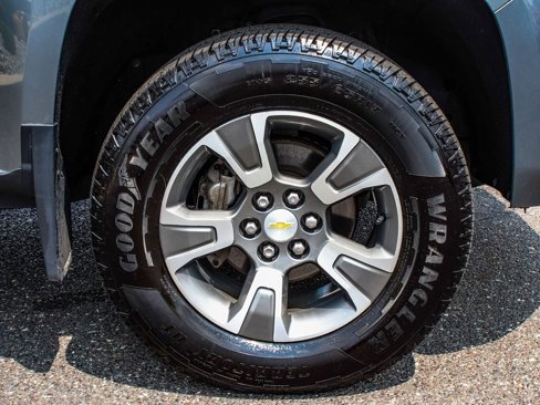 Used 2019 Chevrolet Colorado Z71 image 7
