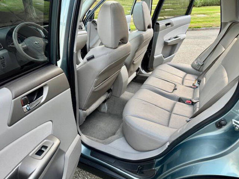 Used 2010 Subaru Forester 2.5X Limited image 26