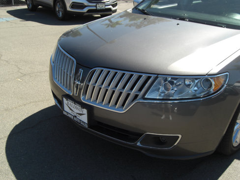 Used 2011 Lincoln MKZ AWD w/ 102A Rapid Spec Order Code image 3