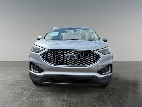 Used 2024 Ford Edge SEL image 11