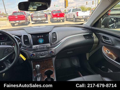 Used 2015 Chevrolet Impala LT w/ Convenience Package image 78