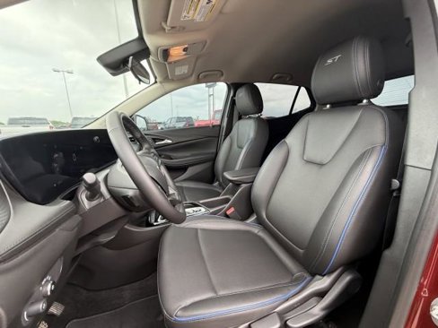 Used 2025 Buick Encore GX Sport Touring w/ Black Roof Package image 15