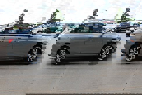Used 2023 Chevrolet Malibu LT image 6