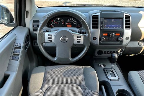 Used 2021 Nissan Frontier SV image 5
