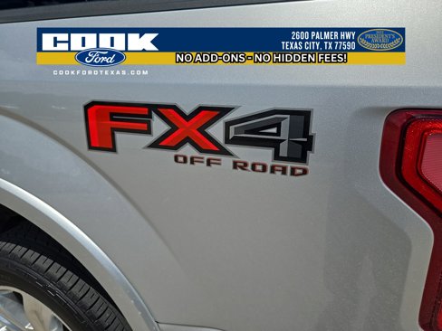 Used 2016 Ford F150 Platinum w/ Equipment Group 701A Luxury image 12