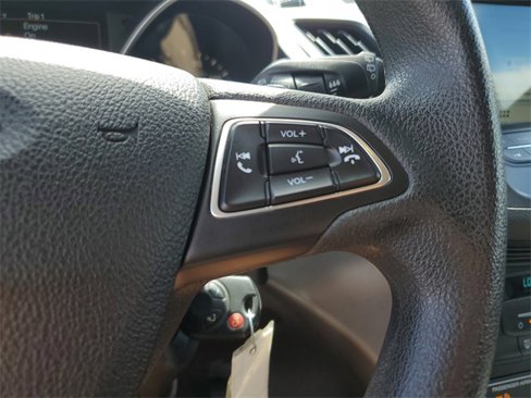 Used 2017 Ford Escape SE w/ Equipment Group 201A image 13
